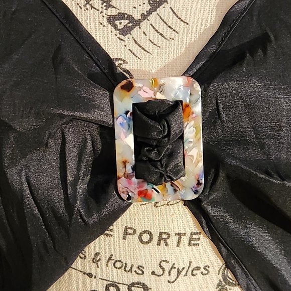 HOSBJERG Elora Black Open Tie Back Crop Top - NEW - NWT - Picture 4 of 5